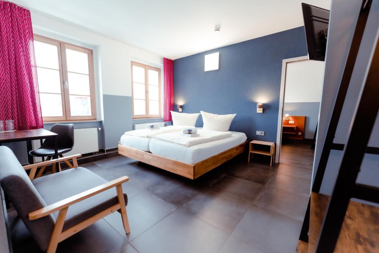 Vierpersoonskamer met Eigen Badkamer