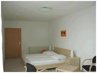 Gaestehaus Mezzaluna-2